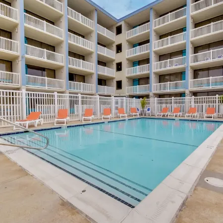 Casablanca Oceanside Inn
