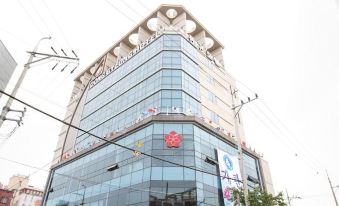 2. 동경호텔..