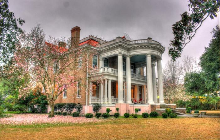 1912 Bed and Breakfast