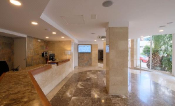AzuLine Hotel Palmanova Garden