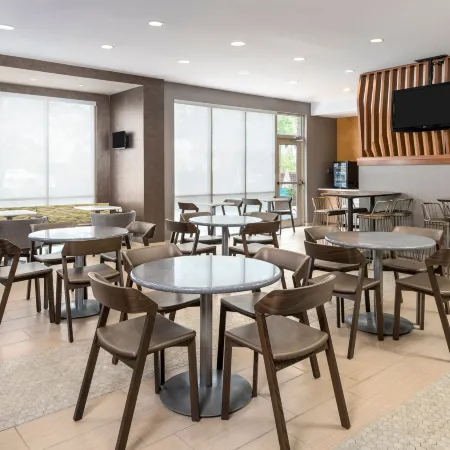 SpringHill Suites Lafayette South at River Ranch