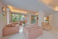 Palace Hotel Glyfada