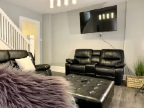 3Br Gem Near Falls-Sleeps 6 Comfortably