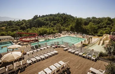 hu Norcenni Girasole Village Hôtels à : Figline e Incisa Valdarno