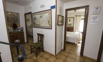 Hotel Mesón Casa de Guzmán - Housity
