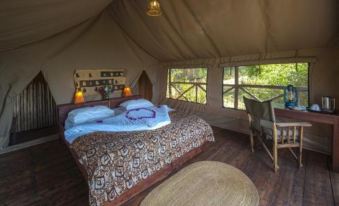 Rhotia Valley Tented Lodge and Children's Home