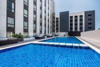 Seda Capitol Central Bacolod - Pool