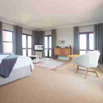 The Tuscany Guesthouse Rooms