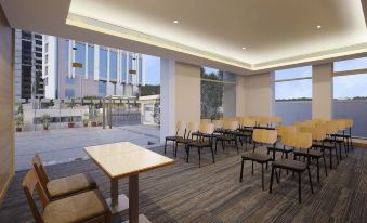 Holiday Inn Express Nashik Indira Nagar