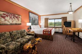 ซุปเปอร์ 8 บายวินด์แฮม เอเวเลธ