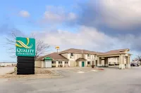 Quality Inn & Suites Omaha Chalco