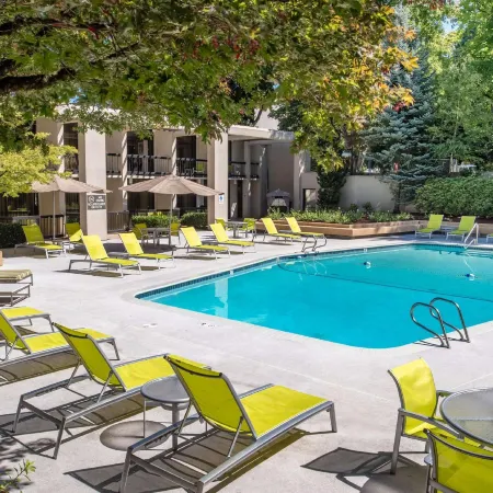 DoubleTree by Hilton Portland, OR