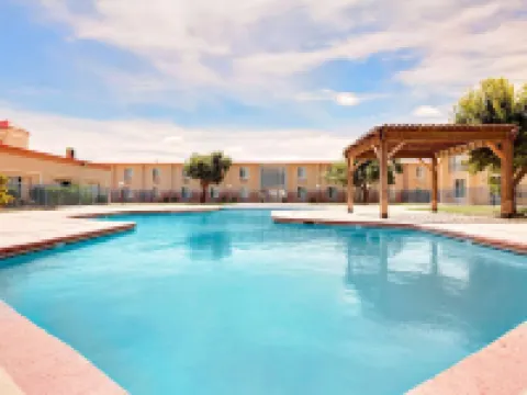 Super 8 by Wyndham Plainview Hotels in Plainview