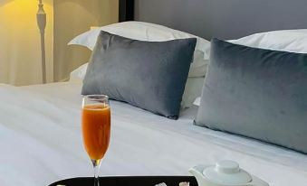 The Forty Four Hotel - Housity