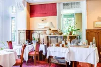 La Villa Bois Joli Hotel Restaurant Hotels in Bagnoles-de-l’Orne