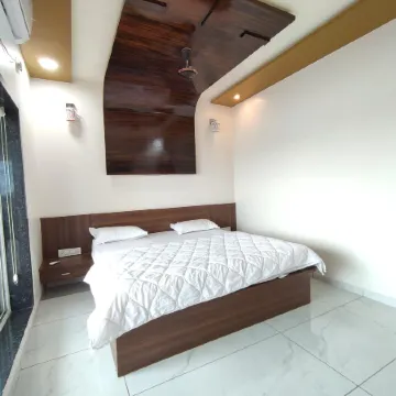 Sardar Hotel & Home Stay