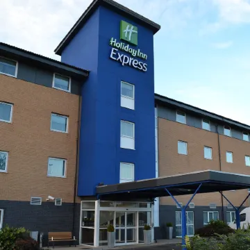 Holiday Inn Express BIRMINGHAM - STAR CITY by IHG Отели рядом с достопримечательностью «Железнодорожный вокзал Уиттона»