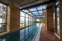 โรงแรม AWA Puerto Varas - ที่มีสระว่ายน้ำ