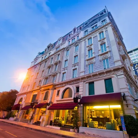 Kingston Suites Bangkok Отели рядом с достопримечательностью «Торговый центр Terminal 21»
