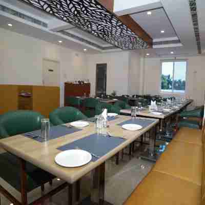 Hotel Royal Chola Dining/Meeting Rooms