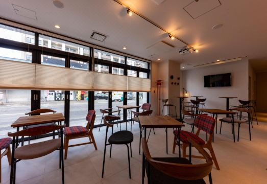 4. 플랫 호스텔 케..