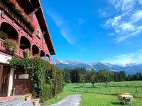 Landhotel Gasthof Eichhof Hotels in der Nähe von SPAR Saurer Axams