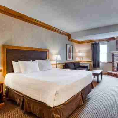 Best Western Parkway Inn  Conference Centre Rooms