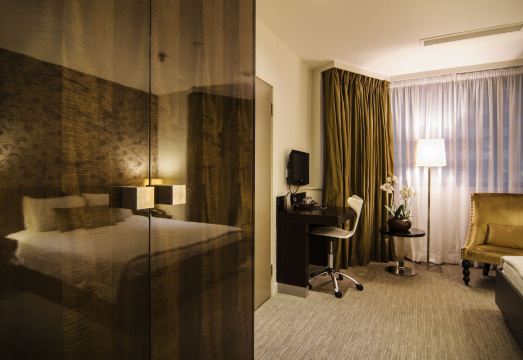 더 하이드 런던