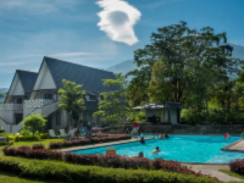 The Alit Hotels in Pacet