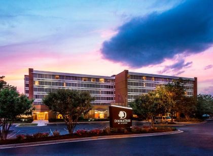 DoubleTree by Hilton Largo-Washington DC