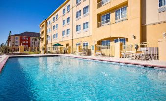 La Quinta Inn & Suites by Wyndham Leesville Ft. Polk