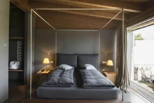 Vivere Suites & Rooms