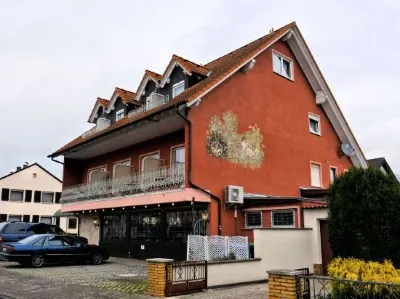 Hotel Weinhaus Wiedemann Hotel di Bischofsheim