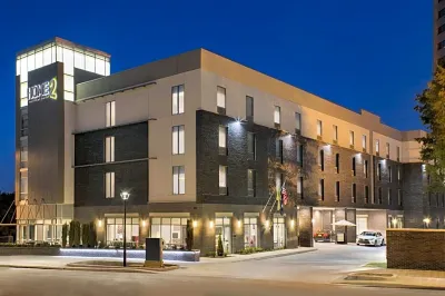 Home2 Suites by Hilton Greenville Downtown Các khách sạn gần Bon Secours Wellness Arena