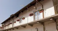 Residence la Pera Bugiarda Hotels in Venaria