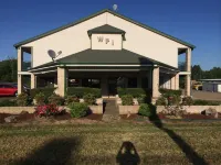 Western Plaza Inn