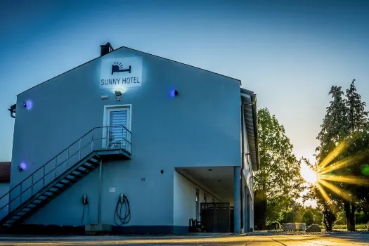 Sunny Hotel Straubing Hotels in der Nähe von E-Bike-Verleih-Bogen Barrierefreier Fahrradverleih