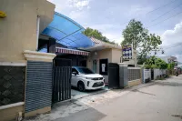RedDoorz Syariah Near Unila Hotels in der Nähe von Flughafen Bandar Lampung