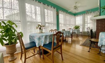 Atlantic House Bed & Breakfast