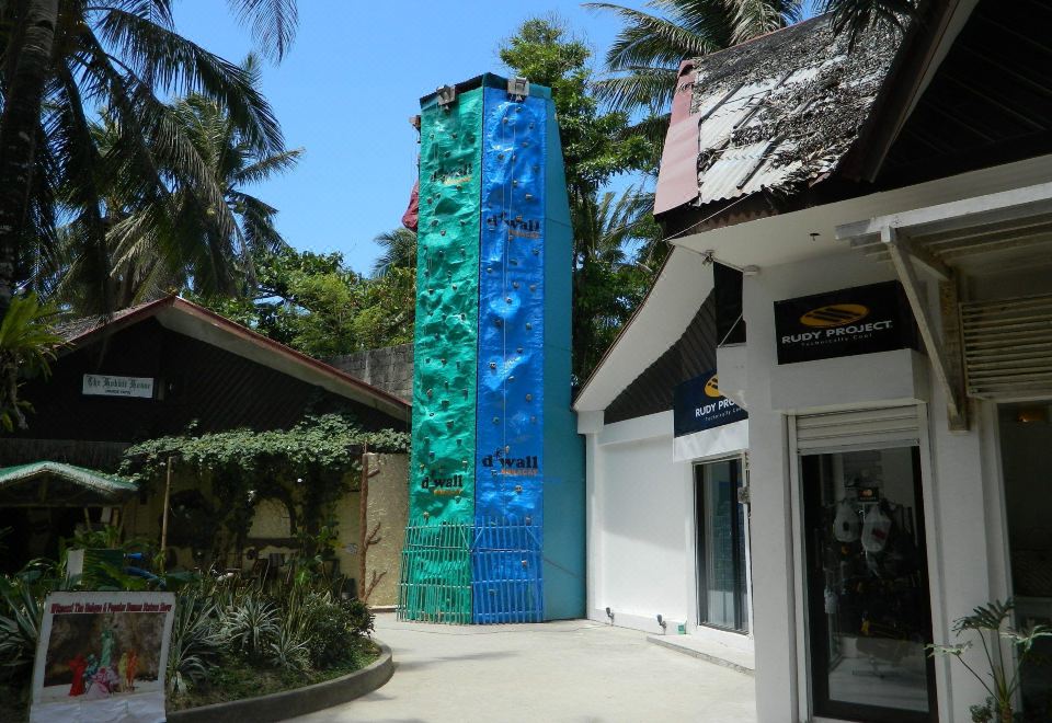 3. 쇼어 타임 호텔..