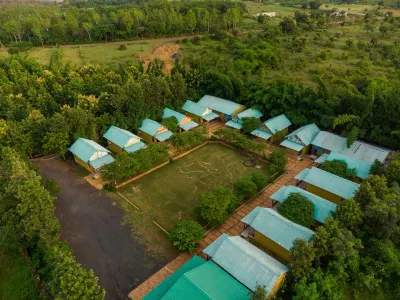 Vrindavan Gopala Resort Hotel dekat Bhedaghat Marble Rocks