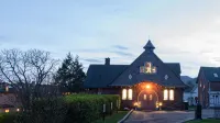 Reynolds Mansion B&B فنادق في Boggs Township