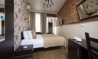 Aristocrat Boutique Hotel Dostoevsky