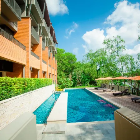 Rimnaam Klangchan Hotel