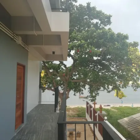 Joy Hotel