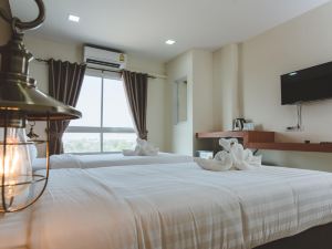 DeVloft Hotel Korat