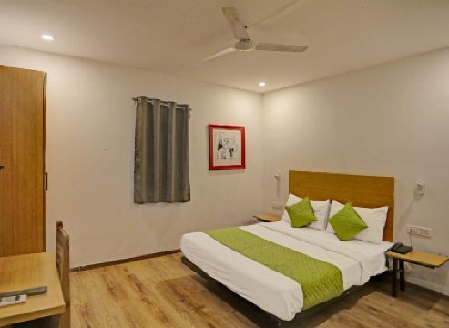Hotel Admire Inn Ghaziabad by Aspl