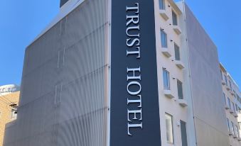 Trust Hotel