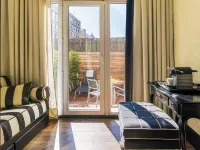 Boutique Hotel H10 Catalunya Plaza Hotels near Barri de Gràcia