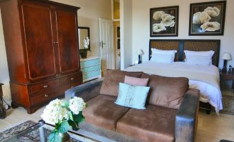 Lembali Lodge Luxury Guesthouse